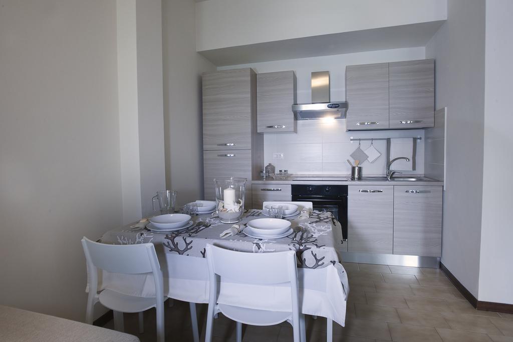 Casavacanze Castelli Di Sabbia Порто-Сант'Ельпідіо Номер фото